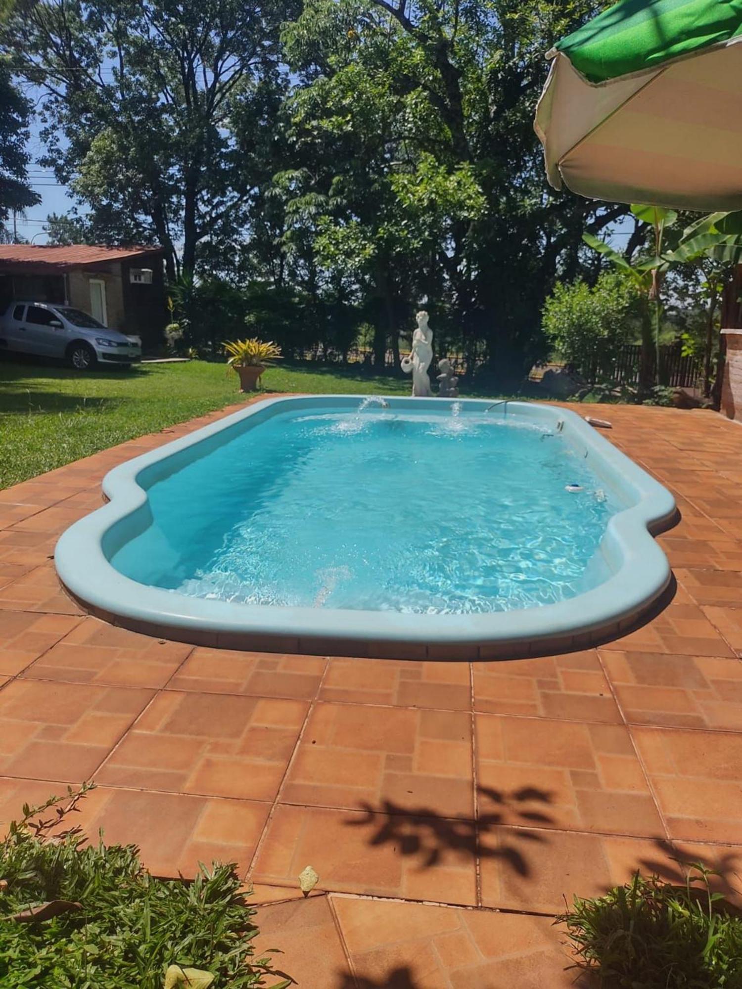 Cabanas Con Piscina En La Entrada De Oberá 外观 照片